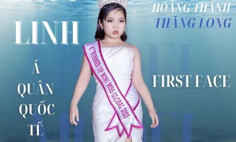 Á quân quốc tế Nguyễn Lê Thùy Linh - Gương mặt trình diễn First Face cho bộ sưu tập “Đại Dương Xanh” của Nhà thiết kế Châu Loan tại Lễ hội Du lịch Trải nghiệm Hà Nội 2025