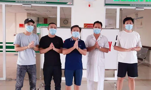 Thanh niên từ Guinea Xích đạo về nước cùng 3 người khác khỏi COVID-19