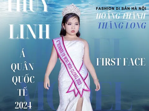 Á quân quốc tế Nguyễn Lê Thùy Linh - Gương mặt trình diễn First Face cho bộ sưu tập “Đại Dương Xanh” của Nhà thiết kế Châu Loan tại Lễ hội Du lịch Trải nghiệm Hà Nội 2025