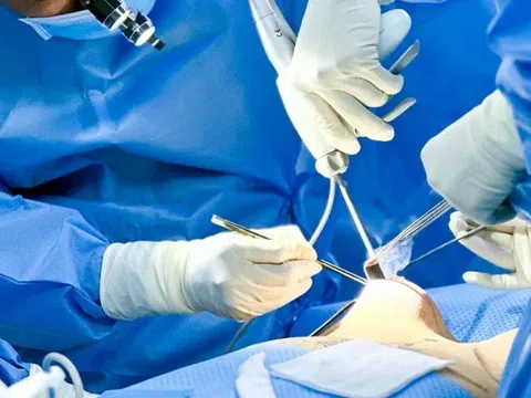 Tháo túi ngực gây mê mask thanh quản – Xu hướng phẫu thuật an toàn, giảm biến chứng