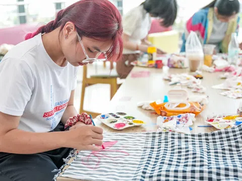 LeeZa x UEF: Hành Trình "Đánh Thức" Thời Trang Tuần Hoàn Cùng Dự Án "Còn Nét Gen"