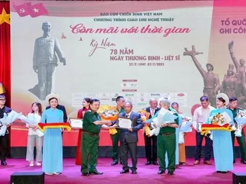 Tấm gương sáng trong công tác từ thiện, an sinh xã hội