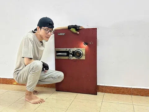 Chuyển sang két sắt điện tử: tiện lợi nhưng cần biết điều gì