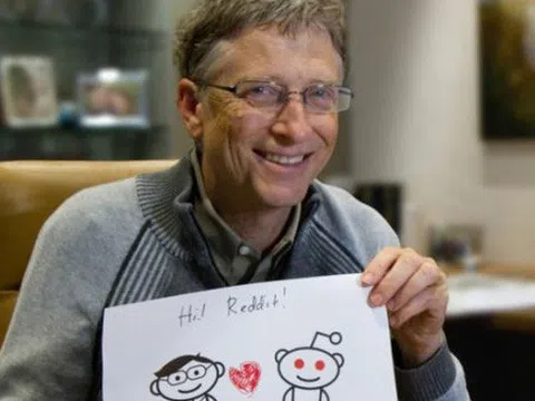 Không chỉ là YouTuber đạt nút vàng, tỷ phú Bill Gates còn là Redditor cực khủng