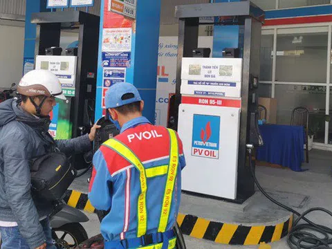Giá xăng, dầu đồng loạt giảm