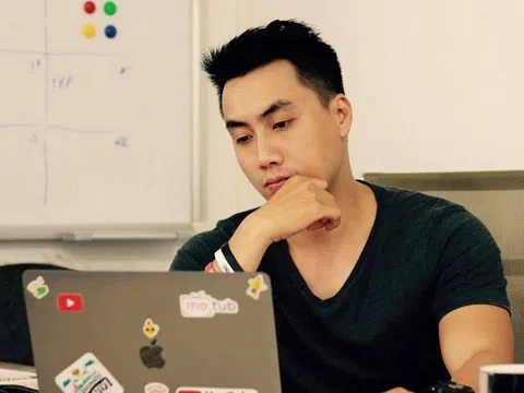 Phạm Hoàng Huy vào danh sách Top 10 người sở hữu nút bạc đầu tiên tại Việt Nam